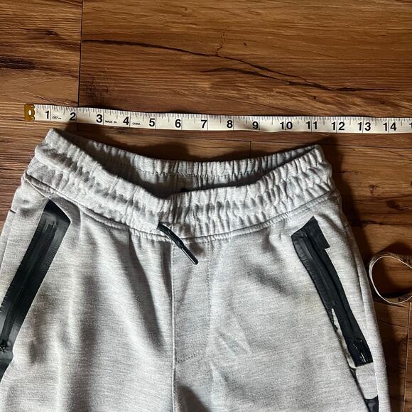 Boys Gray Black NBA Sweatpants with Zip Pockets Size Mecium (10-12) - Picture 4 of 7